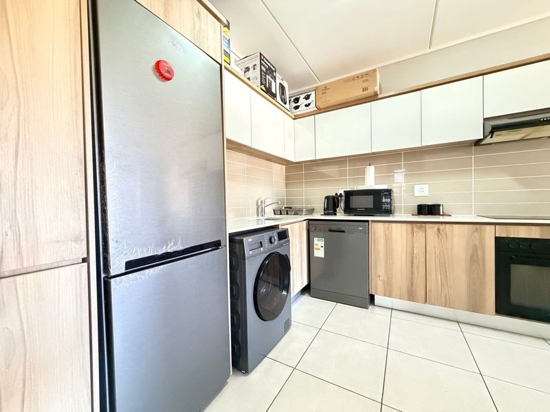 1 Bedroom Apartment/ Flat to rent in Linbro Park - Photo 8