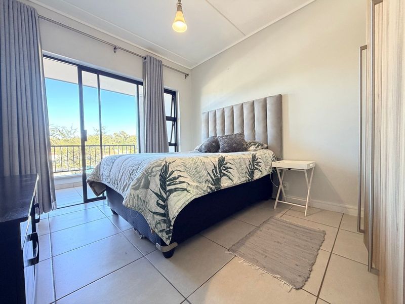 1 Bedroom Apartment/ Flat to rent in Linbro Park - Photo 2
