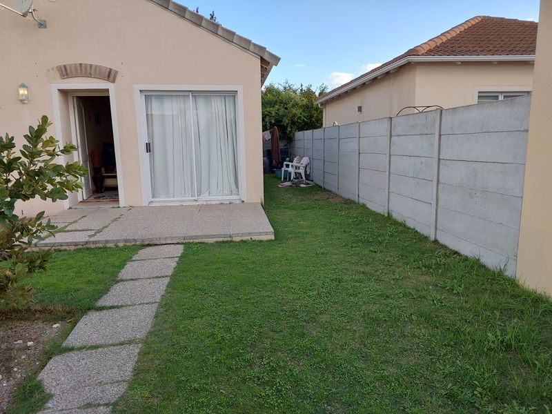 Cosy 2 bedroom home in Sunningdale, Blouberg - Photo 2