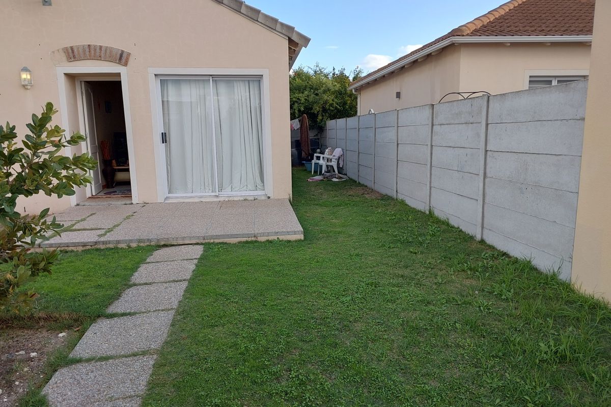 Cosy 2 bedroom home in Sunningdale, Blouberg - Photo 2