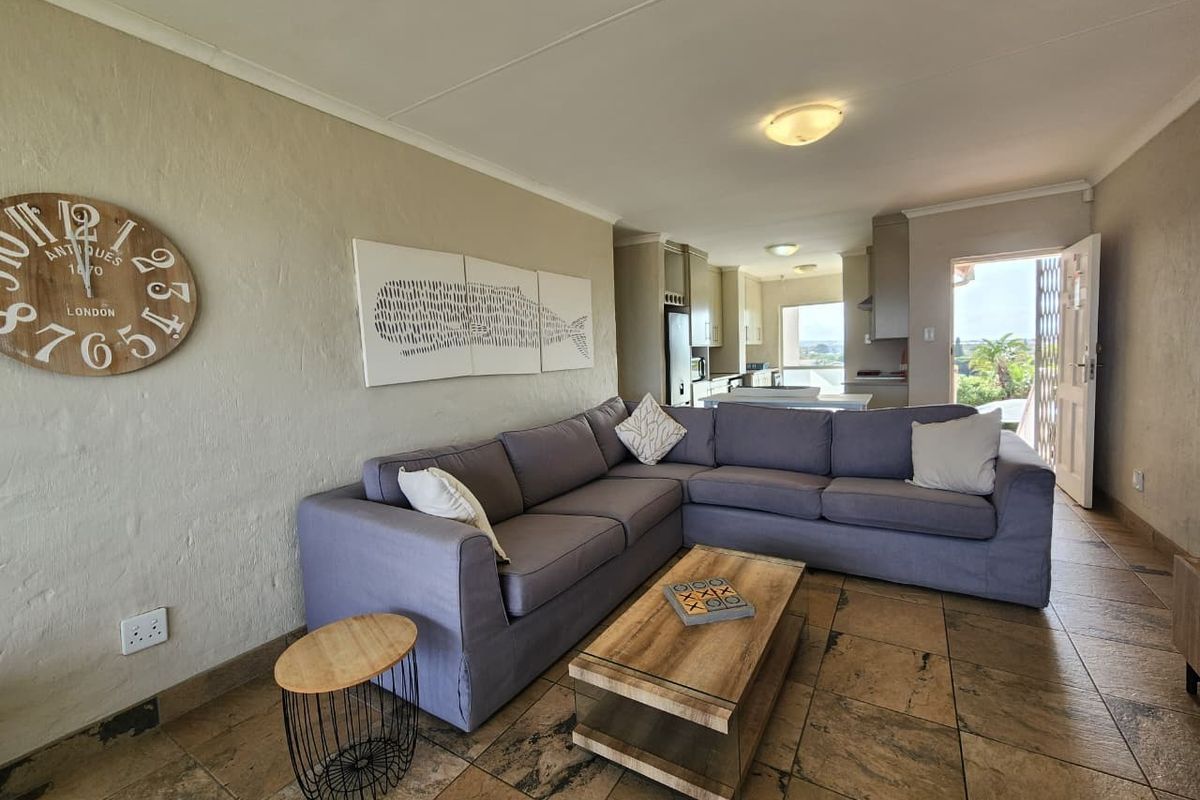 Aston Bay Flat with Panoramic Views and Modern Living - Photo 4