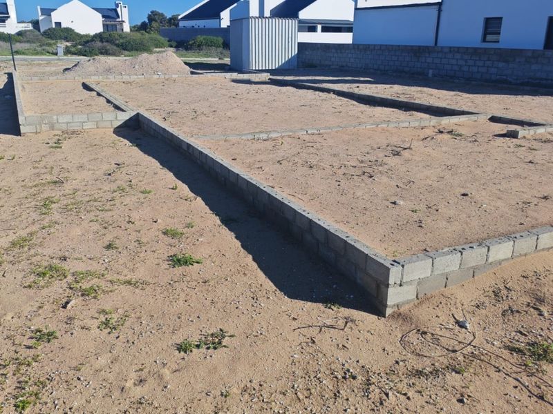 DREAM HOME LOADING! -  PLOT AND PLAN, BRITANNIA BAY - Photo 4