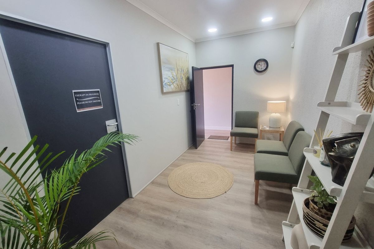 Medical Office for Rent in Prime Location - Photo 5