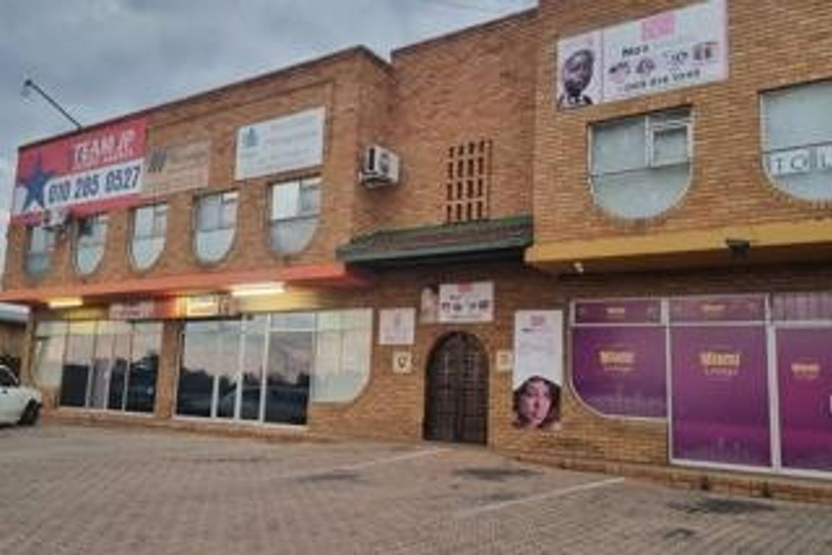 Commercial Property For Sale in Aston Manor Kempton Park Gauteng - Photo 3