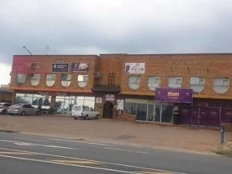 Commercial Property For Sale in Aston Manor Kempton Park Gauteng - Photo 2