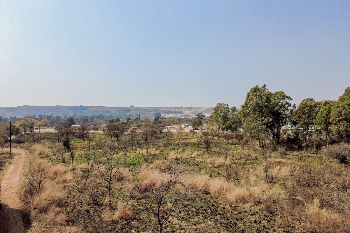 Six hectares level plot adjacent to ahighway and a busy arterial route in a fast-developing area - Photo 4