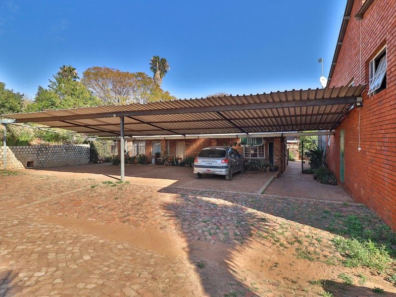 Excellent investment opportunity - in an area where large tracts of land are in high demand - Photo 3
