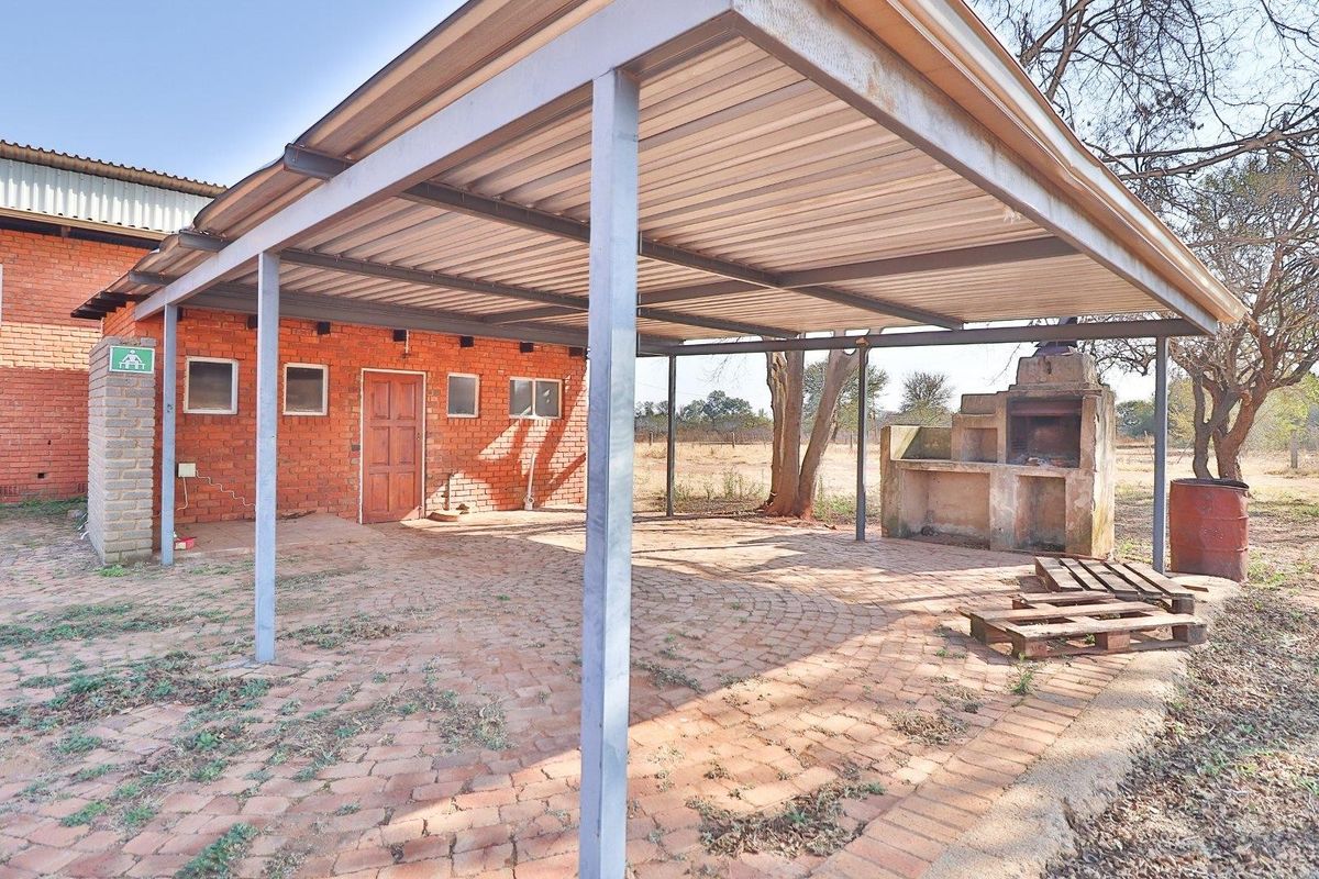 Excellent investment opportunity - in an area where large tracts of land are in high demand - Photo 2