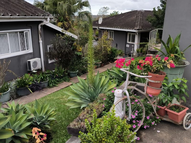 WELL-MAINTAINED PROPERTY WITH AN INCOME-GENERATING FLATLET - Photo 1