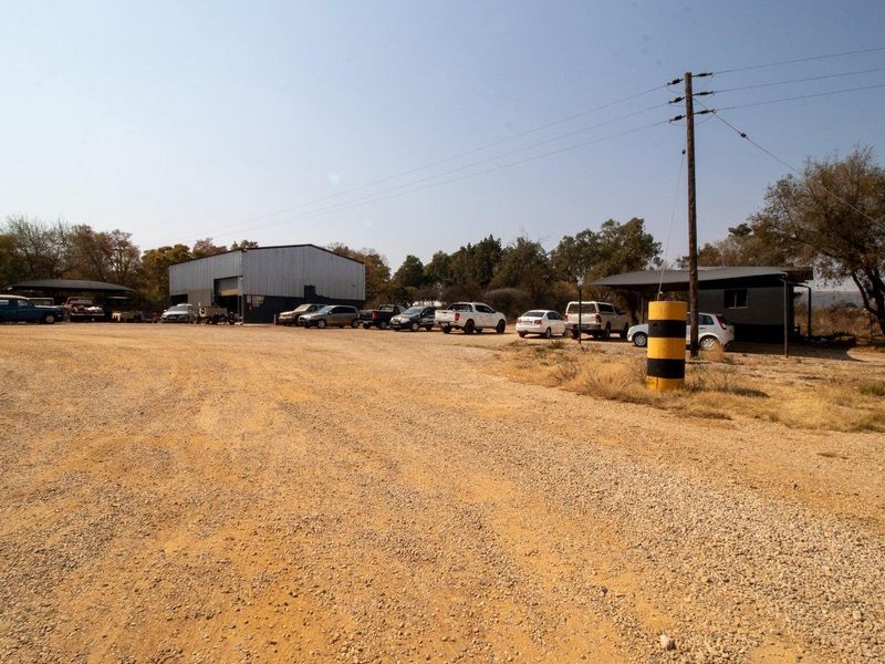 Well-equipped diesel depot on a busy highway with extra land for further development - Photo 7