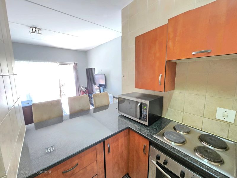 Spacious 2 Bed Apartment To Rent in Lonehill, Sandton - Photo 2
