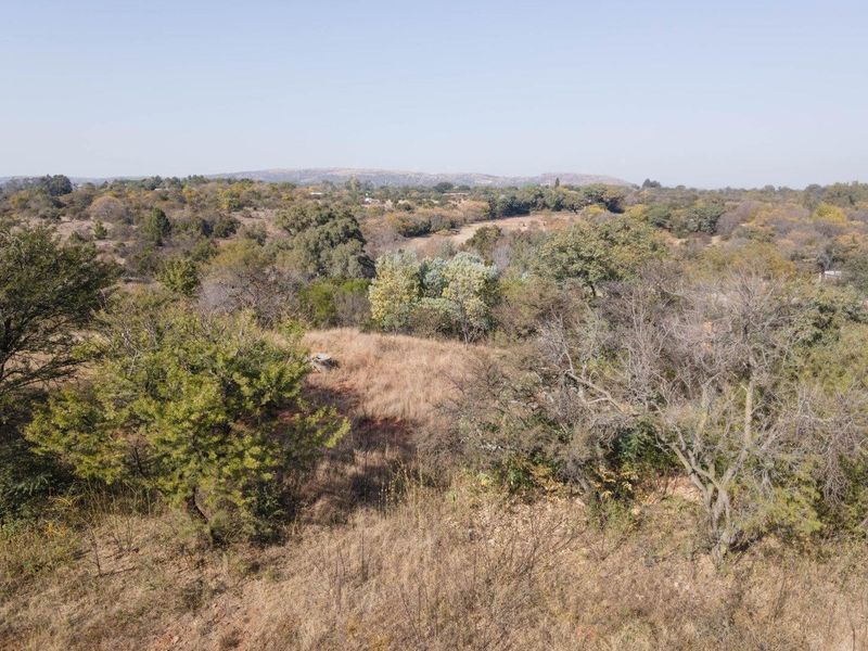 1 hectare plot within secure private estate - 2 kms from pretoria - Photo 2