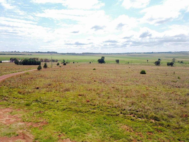 723 hectare lucrative farmland on garsfonteinweg - Photo 3