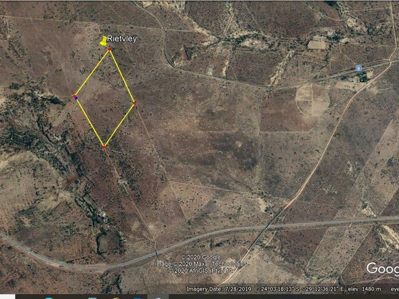 Fully game fenced slice of the african bush in the foothills of the ysterberg halfway - Photo 6