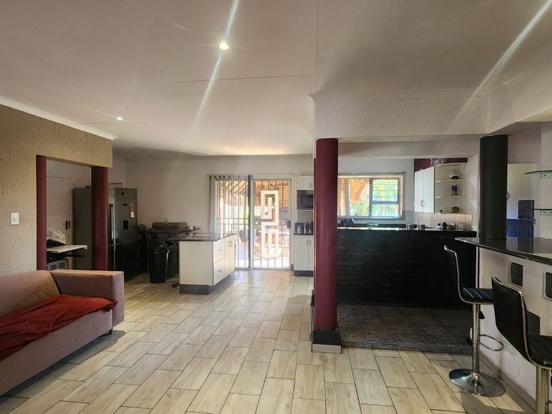 House For Sale in Dalpark - Photo 5