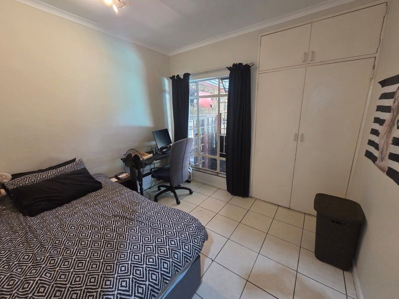 Three bedroom home with potential for 4th bedroom - Photo 5