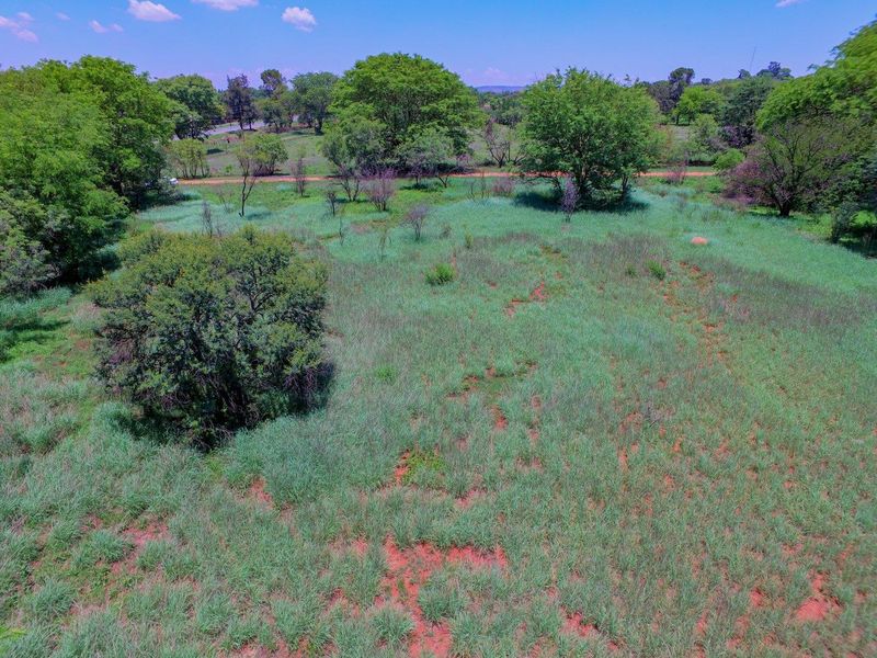 Excellent developmentopportunity adjacent to the moloto road - Photo 9