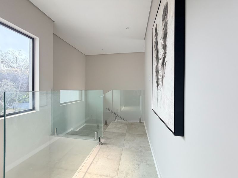 Apartment For Sale in Edenburg, Sandton - Photo 6