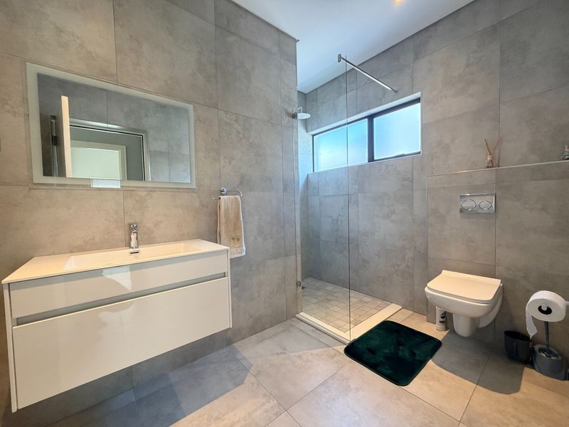 Apartment For Sale in Edenburg, Sandton - Photo 8