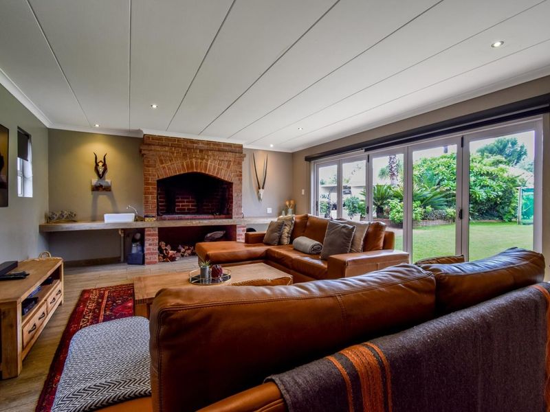 House For Sale in Wierda Park, Centurion - Photo 2