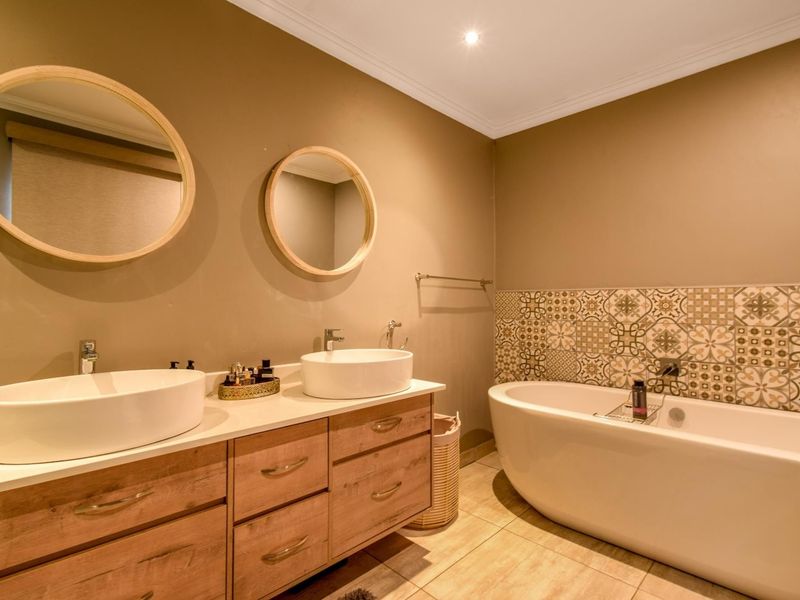 House For Sale in Wierda Park, Centurion - Photo 10