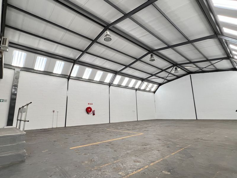 366m2 Warehouse To Let in Montague Gardens, Cape Town | Alternator Park | Unit 18 - Photo 9