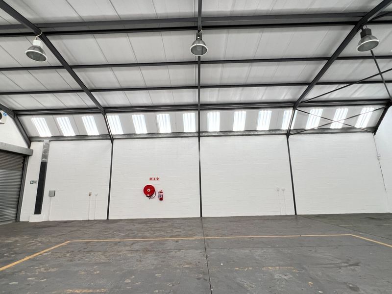 366m2 Warehouse To Let in Montague Gardens, Cape Town | Alternator Park | Unit 18 - Photo 8