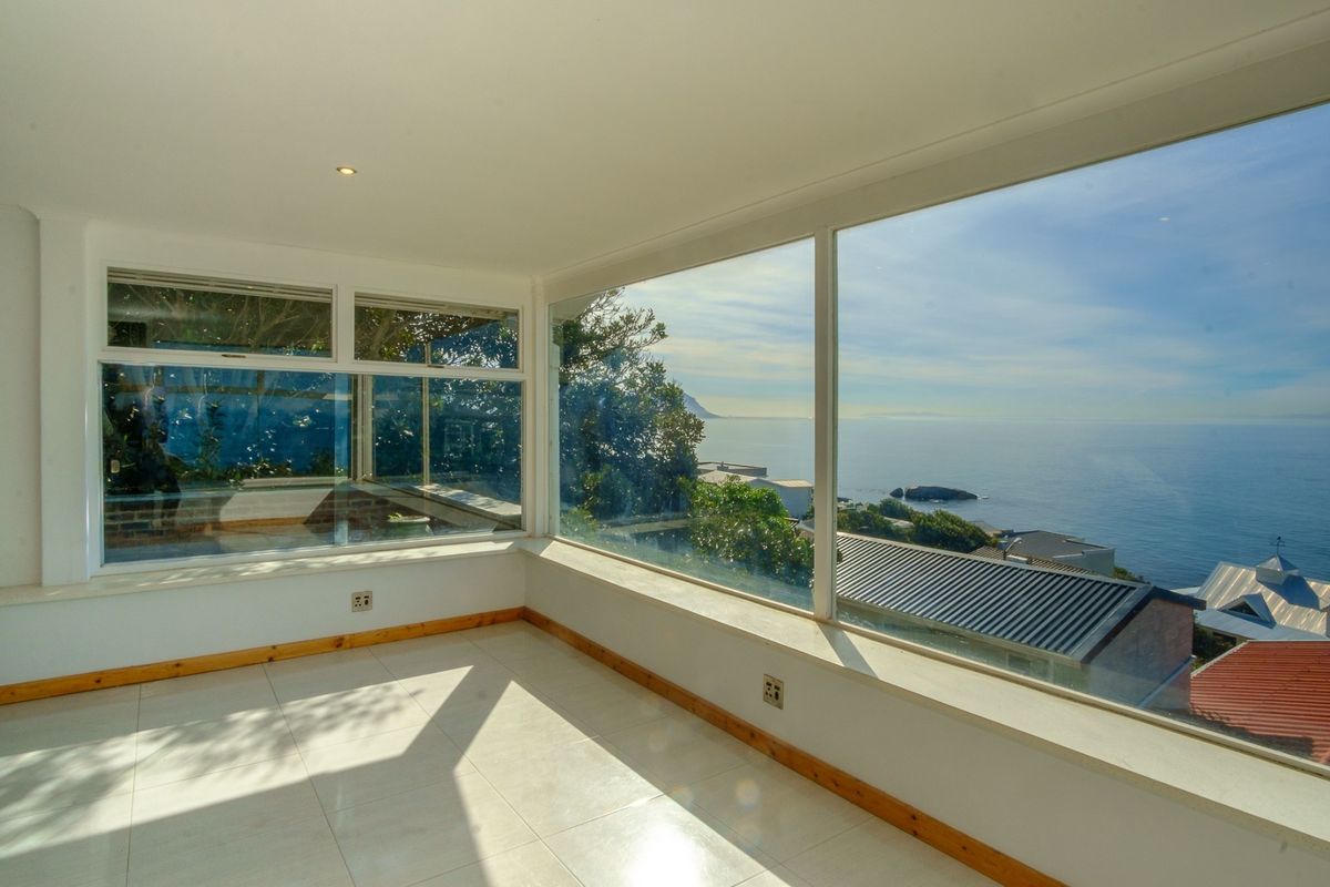 House For Sale in Murdock Valley, Simons Town - Photo 5