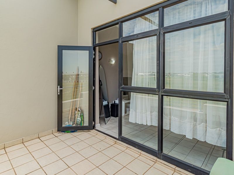 Impressively stunning, up-market and secure - All costs included - Photo 6