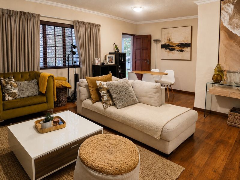 Furnished Ground Floor Apartment To Rent in Boardwalk, Pretoria - Photo 2