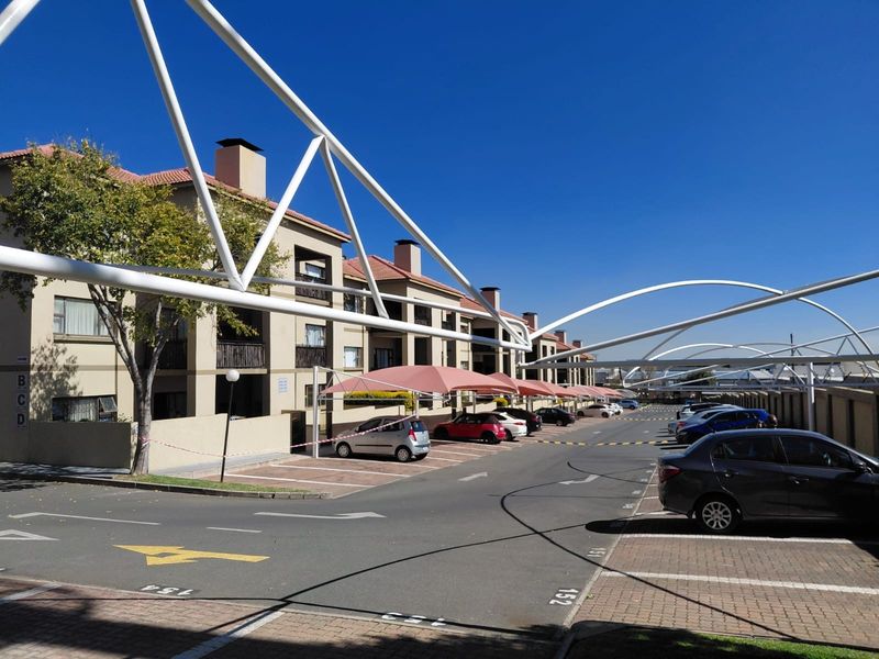 Ground Floor Gem with Private Garden and Built-In Braai - Photo 4