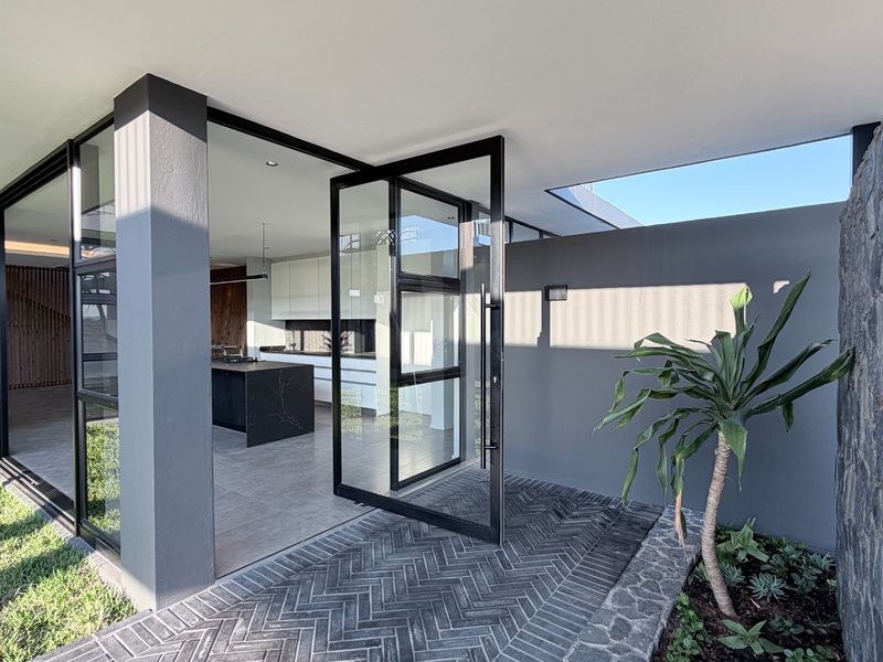House For Sale in Seaton Estate, Ballito, KwaZulu Natal - Photo 2