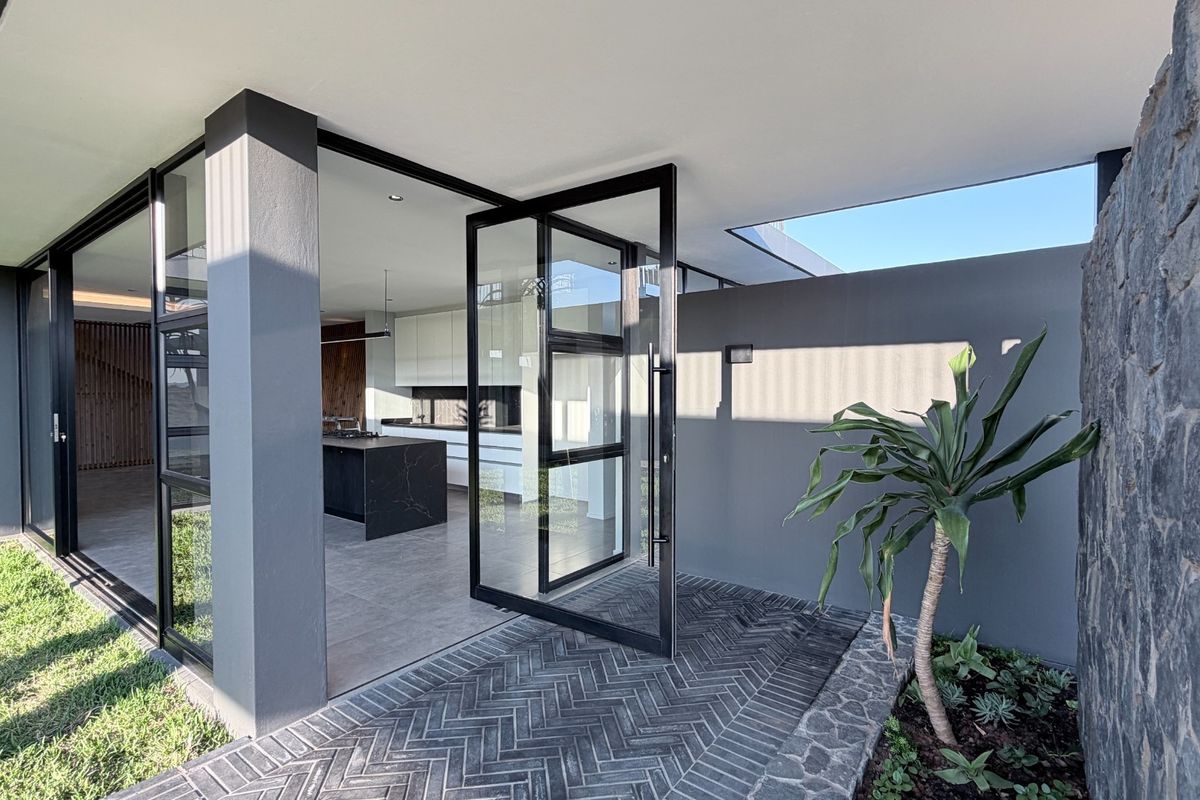 House For Sale in Seaton Estate, Ballito, KwaZulu Natal - Photo 2
