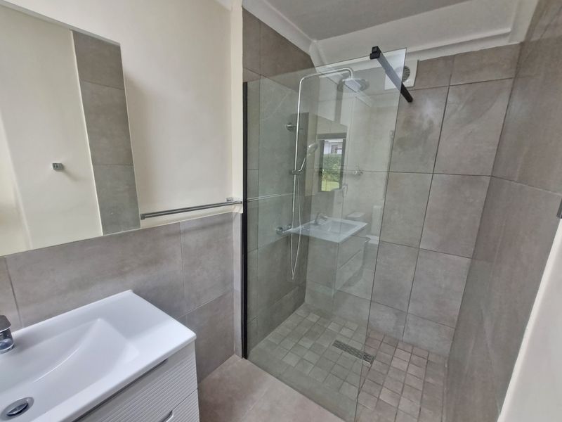 Unfurnished Studio garden flat available - Constantia - 1 July - Photo 8