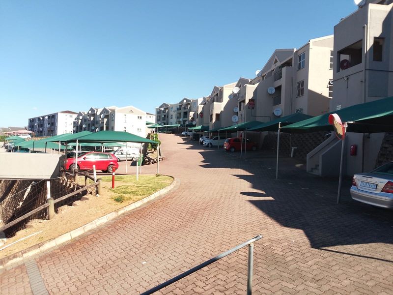 Two Bedroom Apartment For Sale in Bonela, Durban, KwaZulu Natal - Photo 2