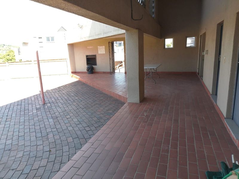 Two Bedroom Apartment For Sale in Bonela, Durban, KwaZulu Natal - Photo 5