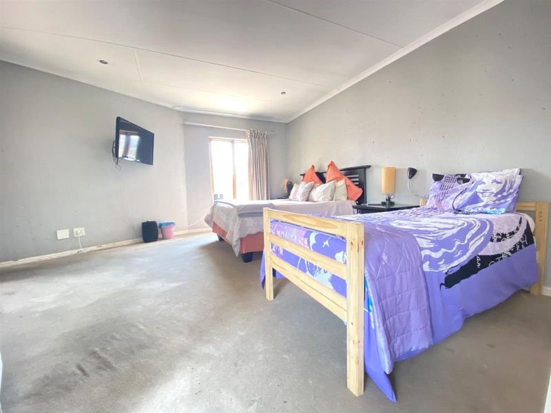 Apartment For Sale in Buurendal, Germiston - Photo 4
