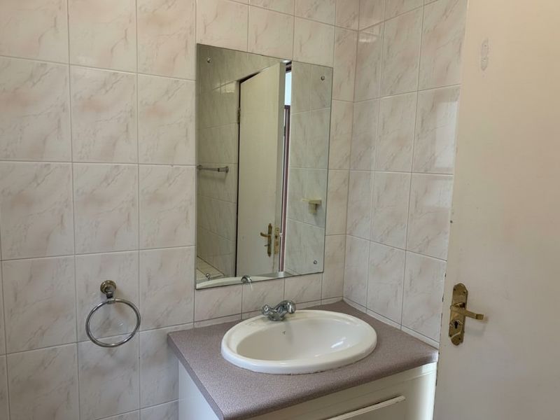 2 Bedroom Apartment Available Immediately to Rent in Key West Estate, Hartbeespoort - Photo 8