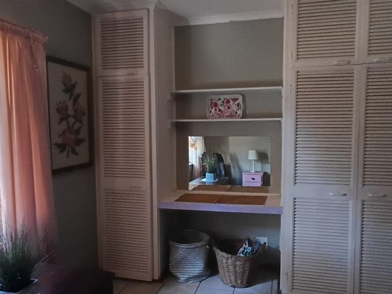 4 Bedroom House with Flatlet for Sale in Kwambonambi, KwaZulu Natal - Photo 9