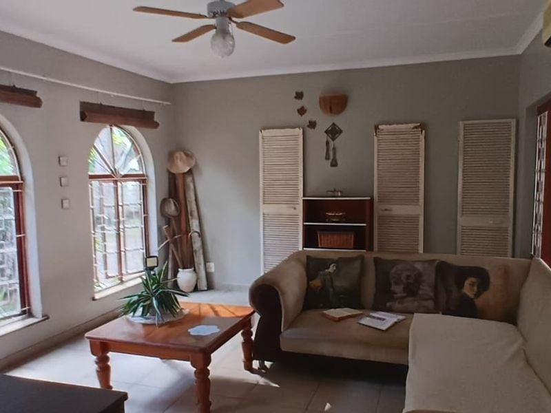 4 Bedroom House with Flatlet for Sale in Kwambonambi, KwaZulu Natal - Photo 6