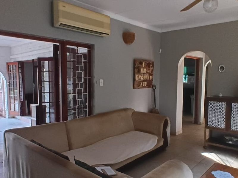 4 Bedroom House with Flatlet for Sale in Kwambonambi, KwaZulu Natal - Photo 5
