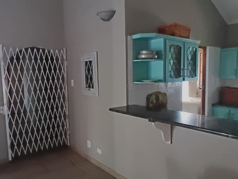 4 Bedroom House with Flatlet for Sale in Kwambonambi, KwaZulu Natal - Photo 4