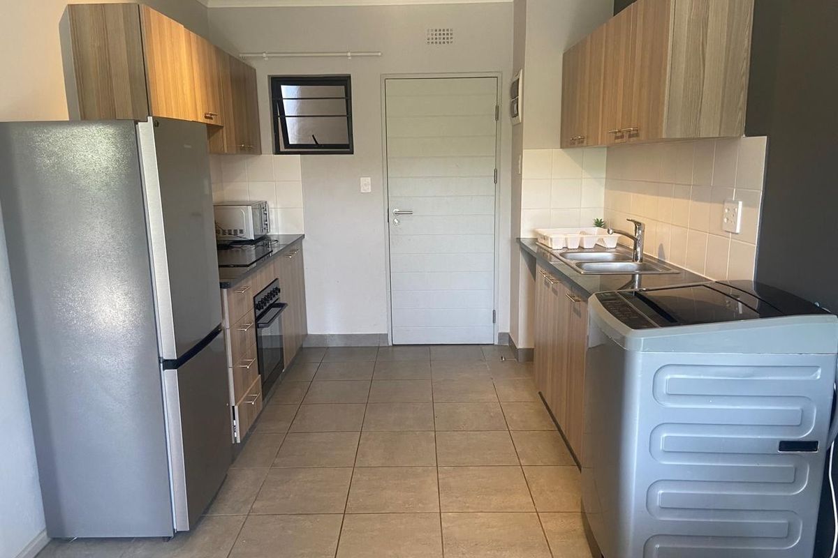 Apartment To Rent in Umbogintwini, Amanzimtoti, KwaZulu Natal - Photo 3