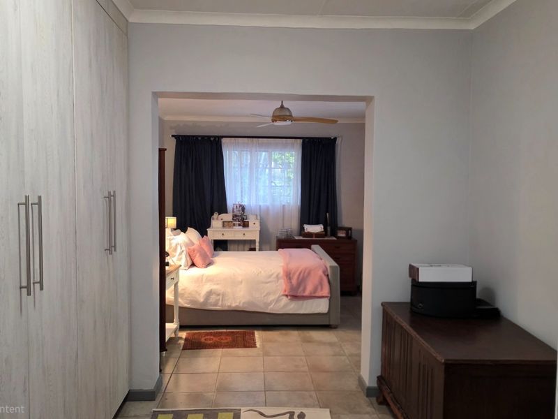 A Home That Works Even When the Grid Doesn’t - Photo 9