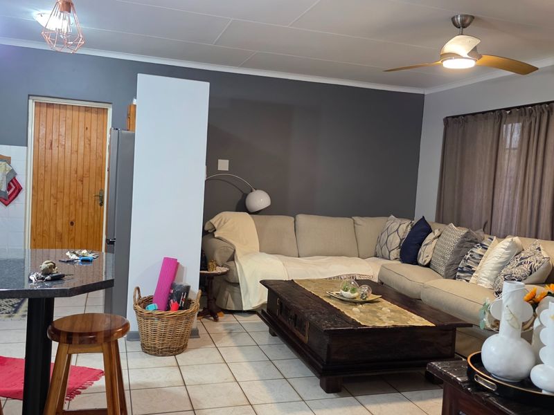 A Home That Works Even When the Grid Doesn’t - Photo 6