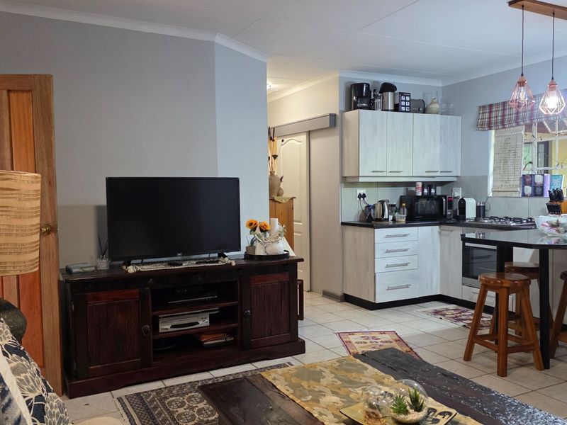 A Home That Works Even When the Grid Doesn’t - Photo 3