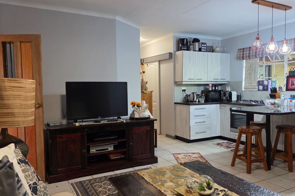 A Home That Works Even When the Grid Doesn’t - Photo 3