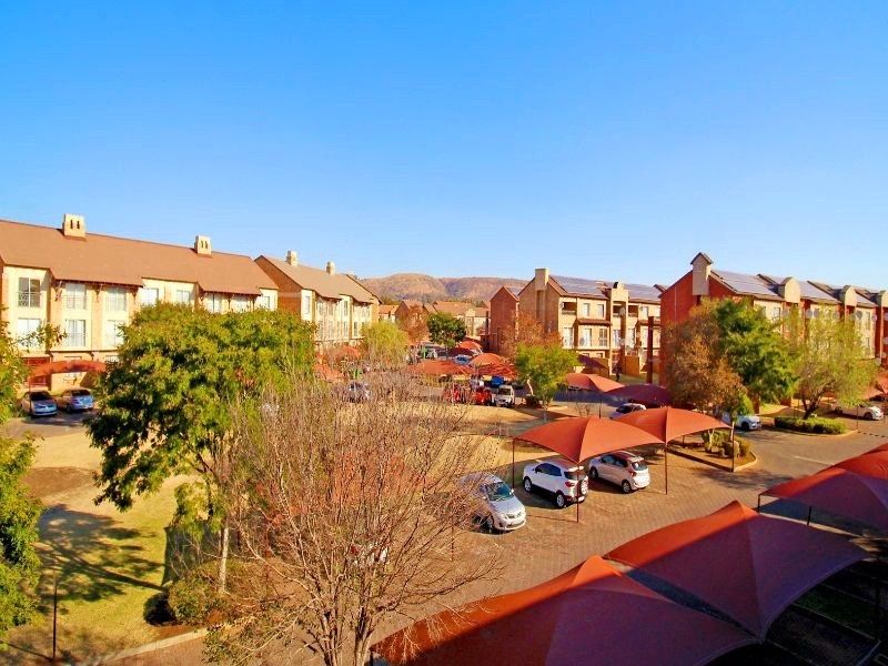 Charming 2 bedroom apartment available in wonderpark estate - Photo 4