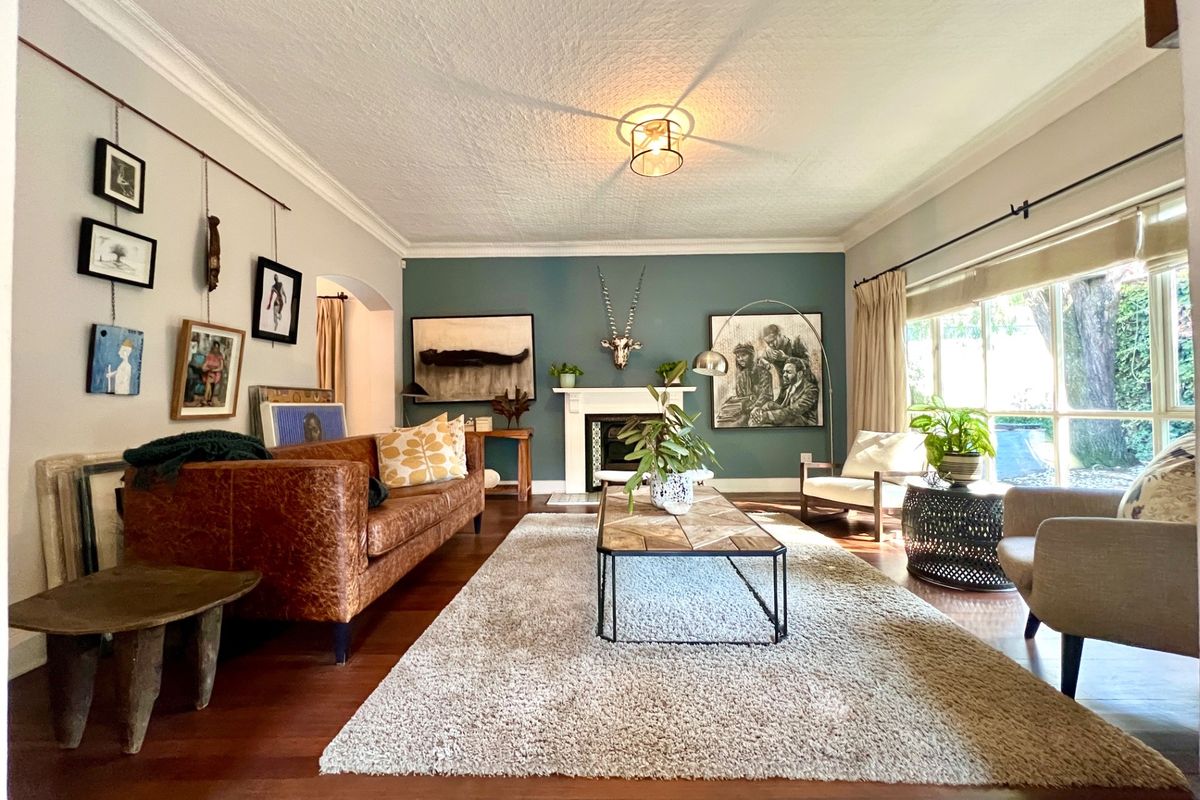3 Bed Family House To Rent in Parktown North, Johannesburg - Photo 2