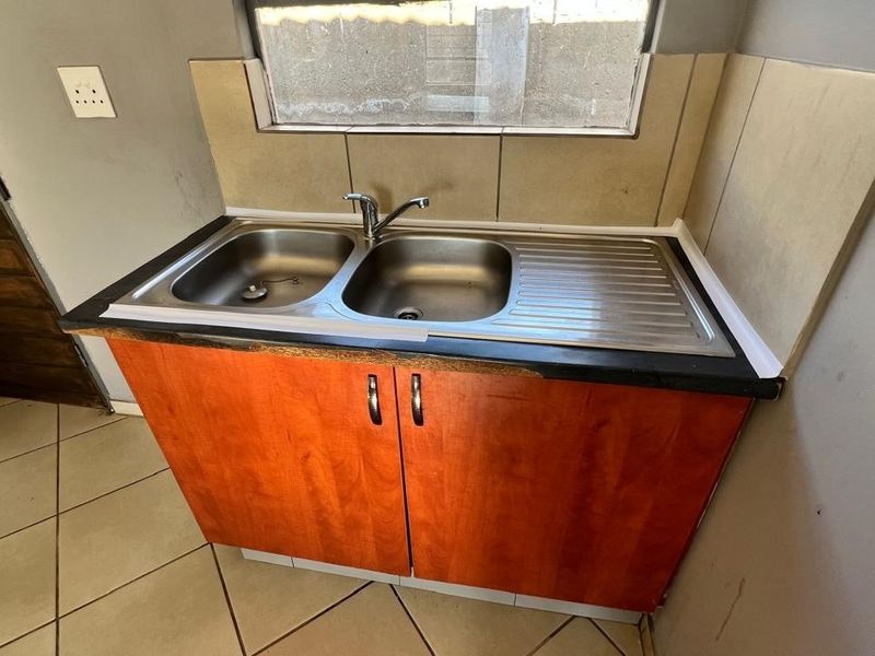 House To Rent in Southern Gateway, Polokwane - Photo 6